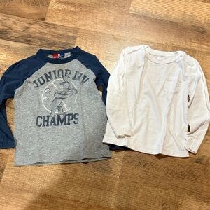 Set Kids Long Sleeved Shirts - Size 2